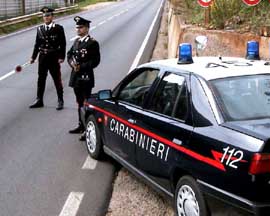 carabinieri posto blocco