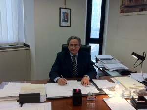 2012-03-25 007